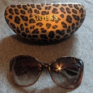 Guess Large Sunglasses Tortoise